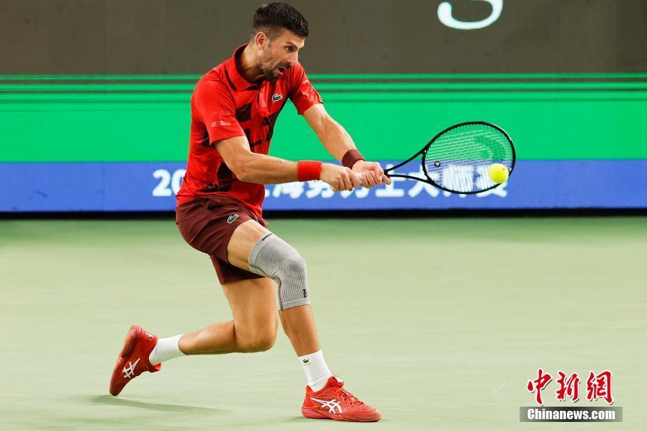 还凭借坚韧 还凭借坚韧