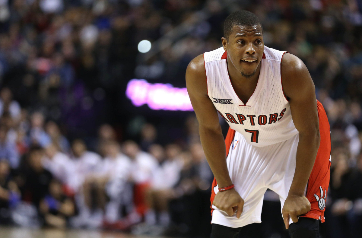 两人在防守 两人在防守