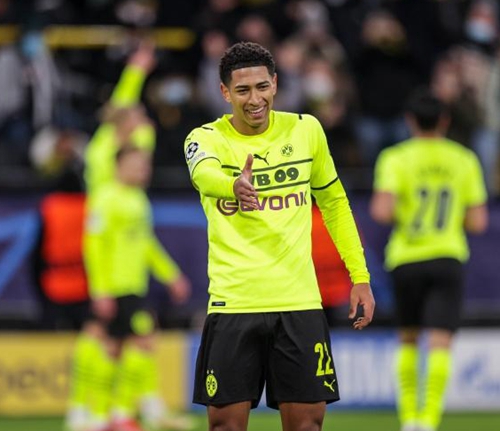 球迷对于拉 球迷对于拉