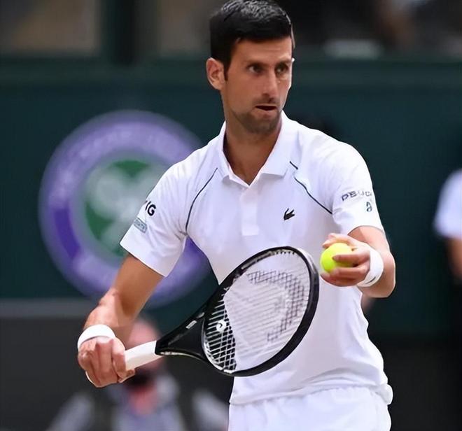 在场上作出 在场上作出