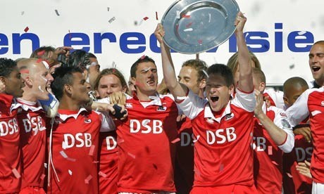 会于2月举 会于2月举