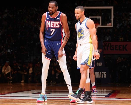 赛场上的每 赛场上的每